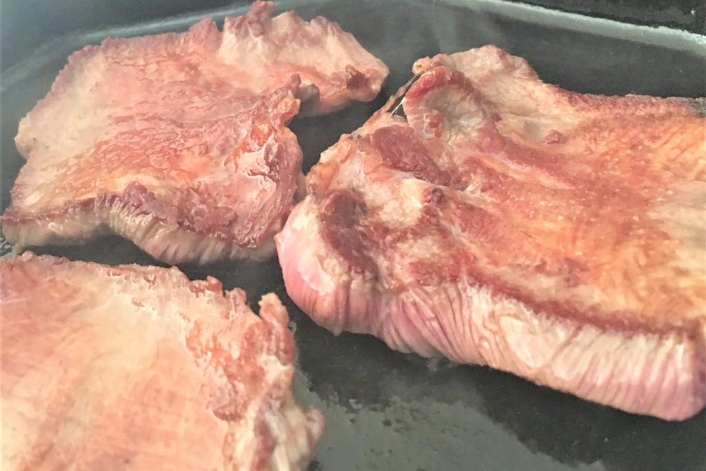 Baking meat in an iron skillet