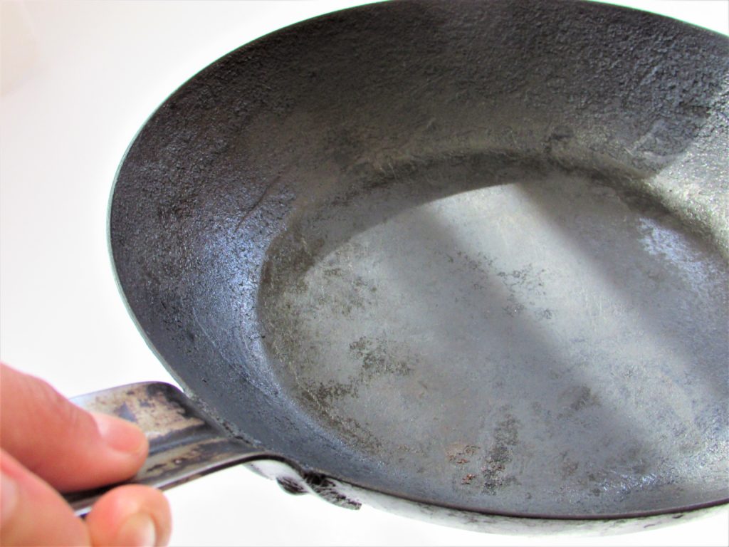 new akao fe iron pan 24cm(3)