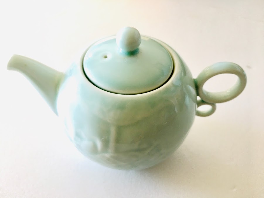 美しい青磁｜安達窯の茶器は台湾のお土産におすすめです | カジトラ
