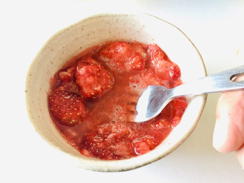 strawberry-cheeseicecream-recipe (1)